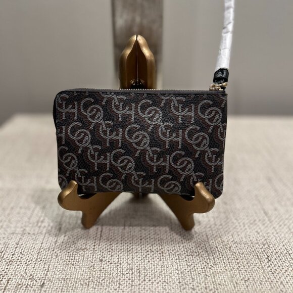 Coach CM Leather Corner Zip Wristlet - Picture 2 of 4